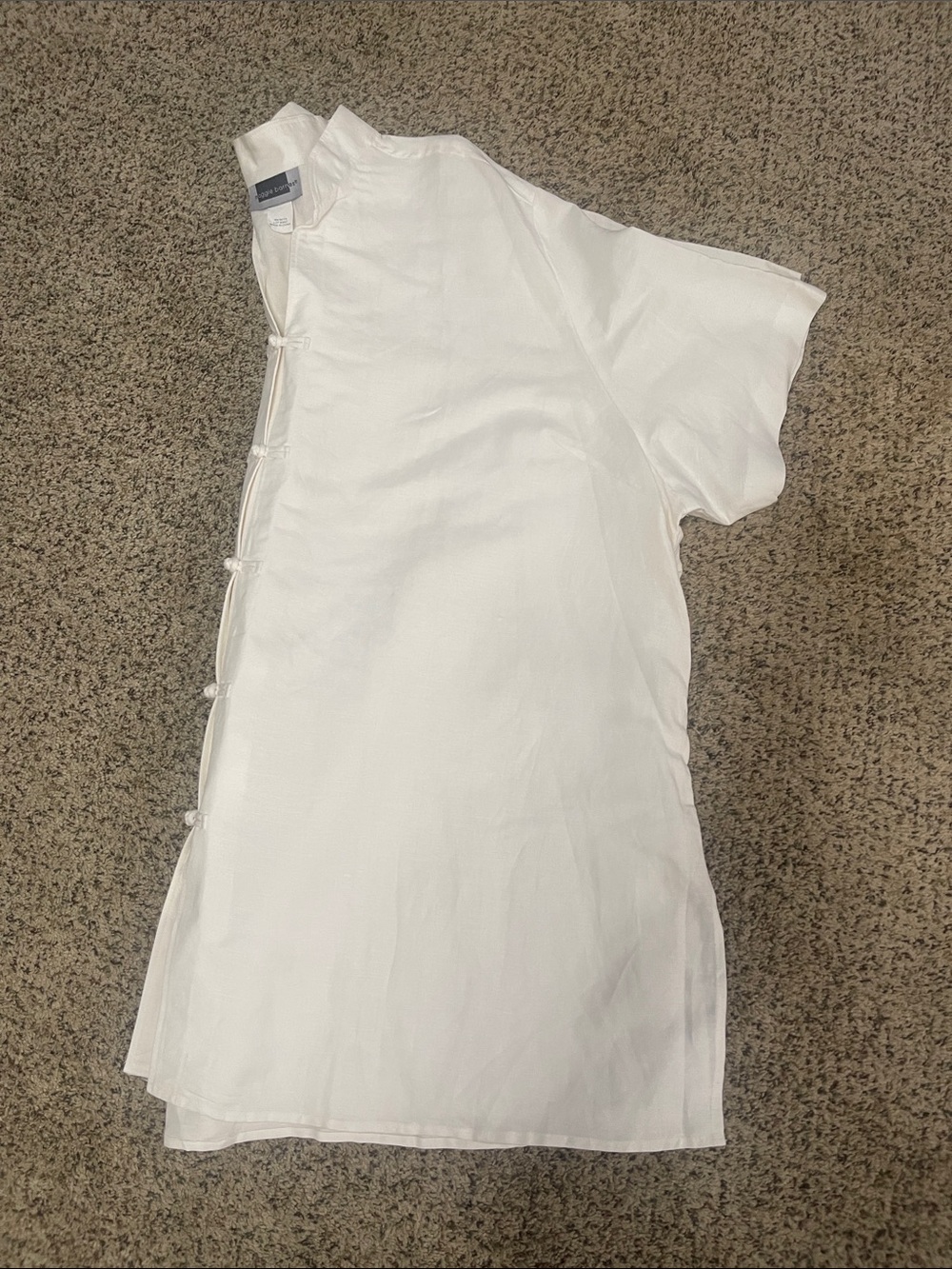 Maggie Barnes White Linen-men’s linen Blend shirt